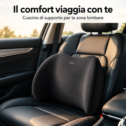 Cuscino lombare ergonomico nero posizionato sul sedile auto – allevia il mal di schiena durante la guida