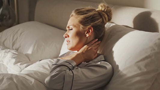NeckCloud™ – Il Cuscino Cervicale che Trasforma il Tuo Sonno